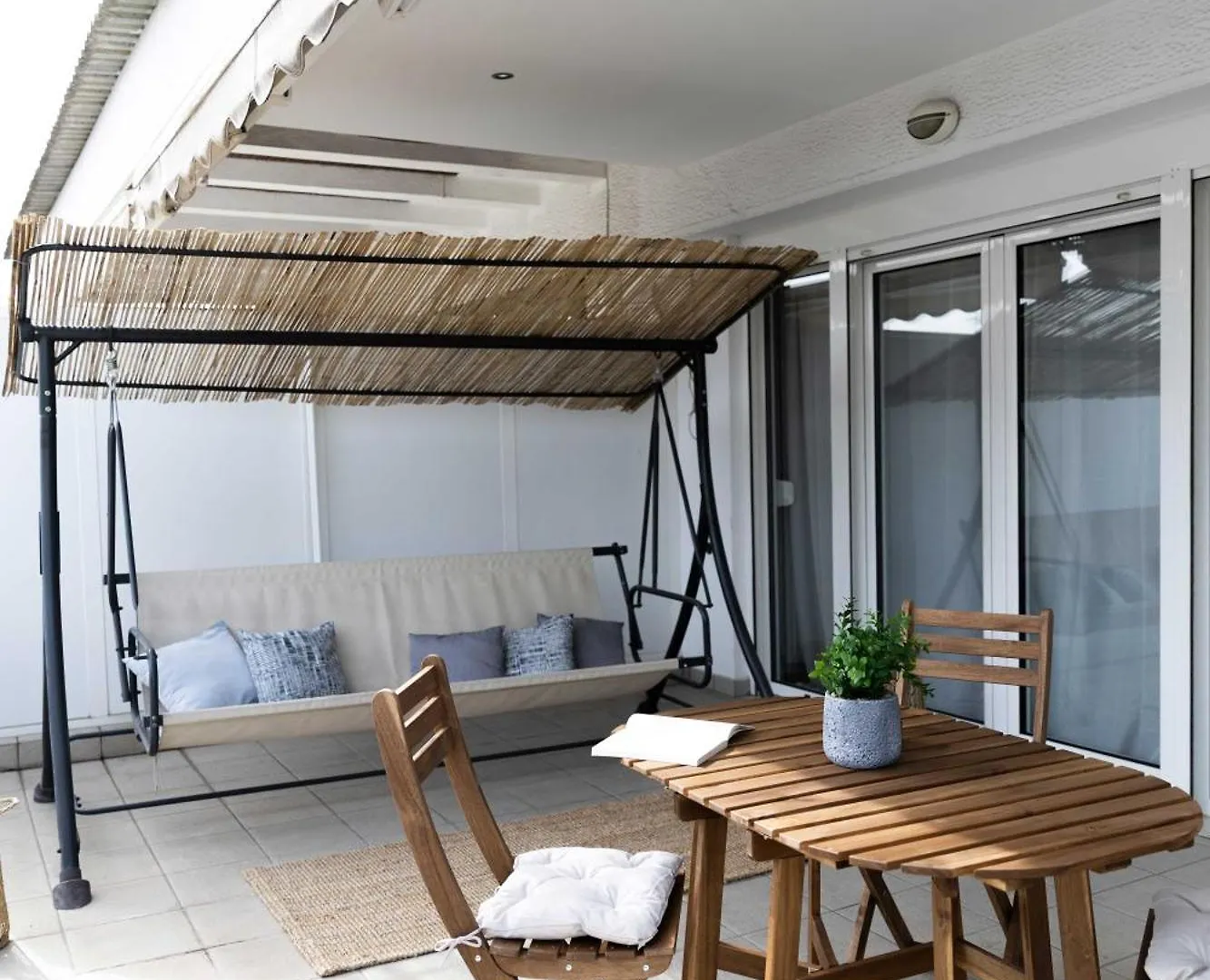 Apartmán Sunset Sky Lounge - Chic Penthouse In Soluň